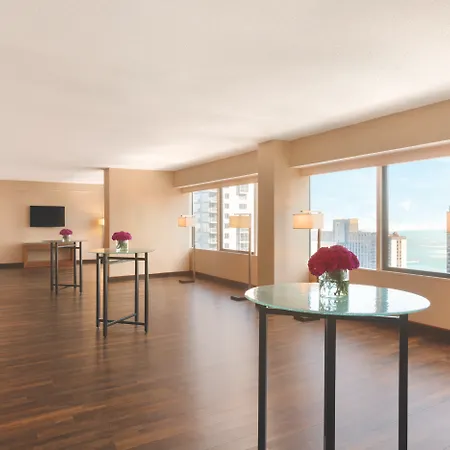 Swissotel Chicago-3